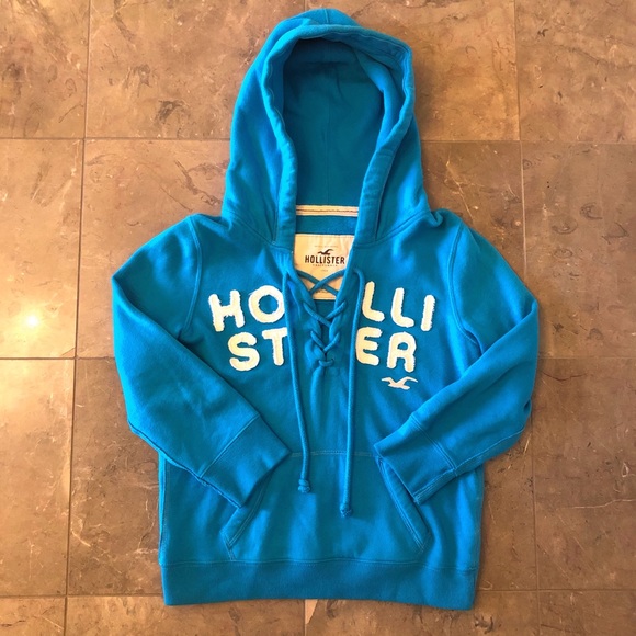 Hollister Tops - Blue Hollister Sweatshirt